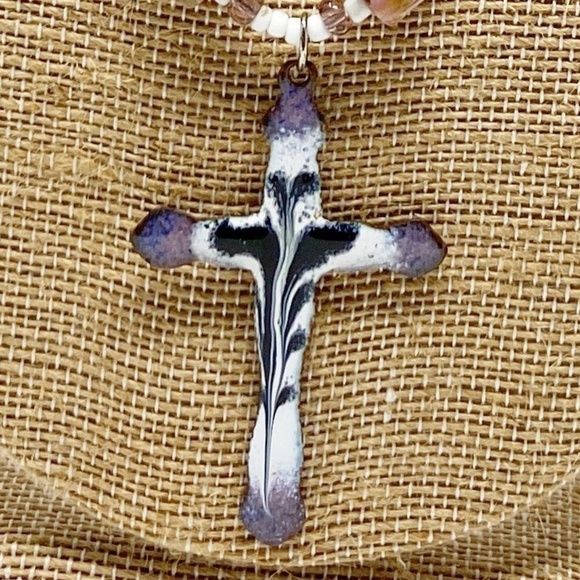 Purple ceramic cross pendant on beaded chain - Picture 2 of 8